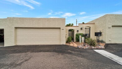 806 N Crescent Ln in Tucson, AZ - Building Photo - Building Photo