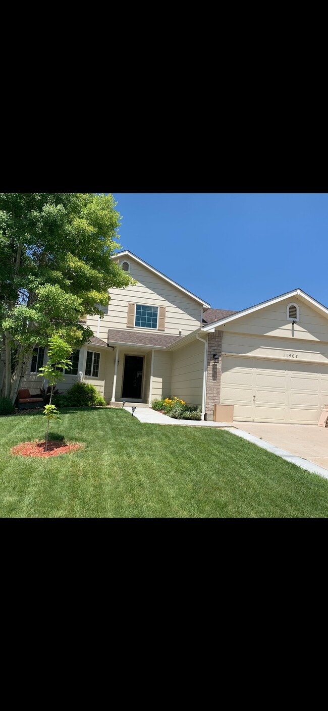 property at 11407 River Run Pkwy