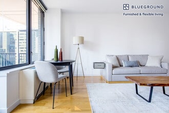 150 E 57th St in New York, NY - Building Photo - Building Photo