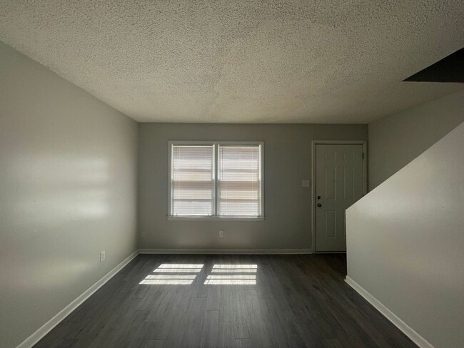 131 Wall St in Warner Robins, GA - Building Photo - Building Photo