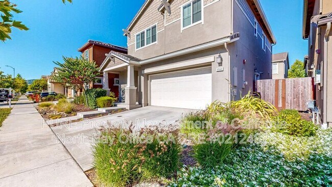 5562 Kennedy Pl in Cotati, CA - Building Photo - Building Photo