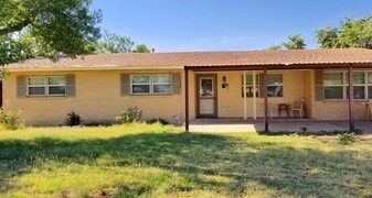 3105 Barkley Ave in Midland, TX - Building Photo