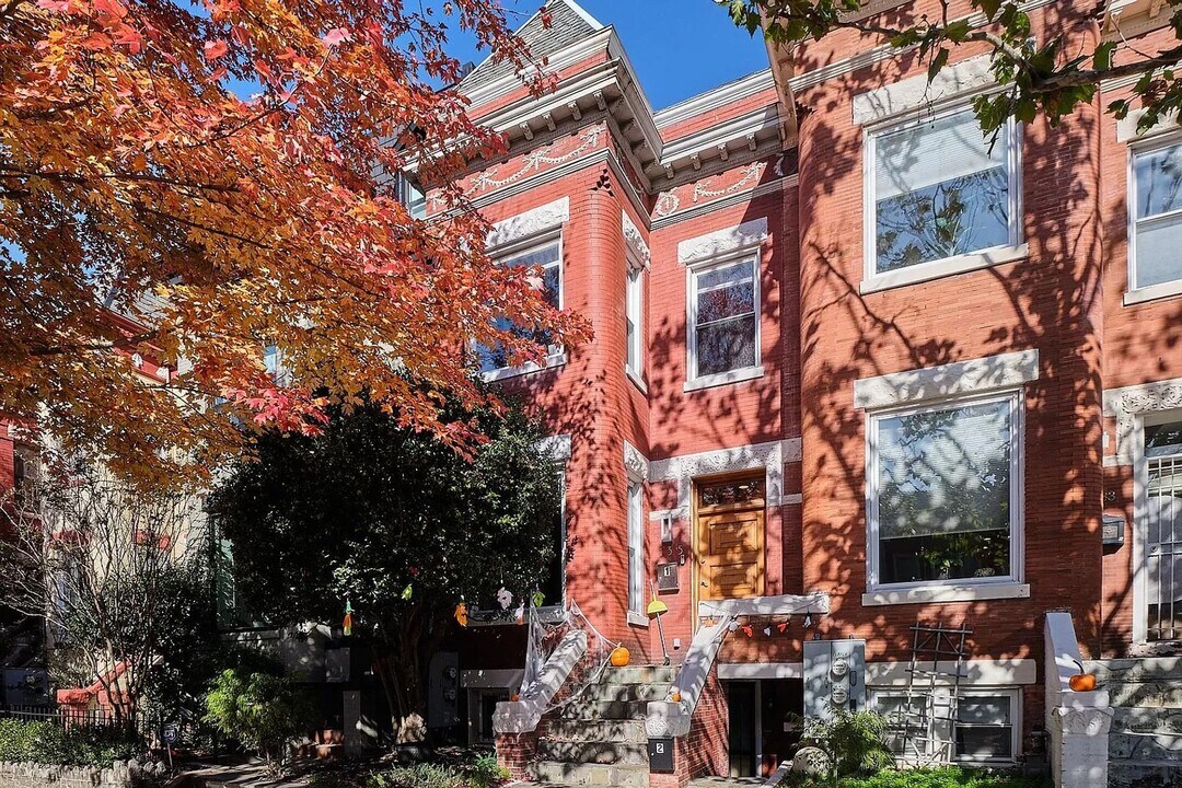 135 S St NW in Washington, DC - Building Photo