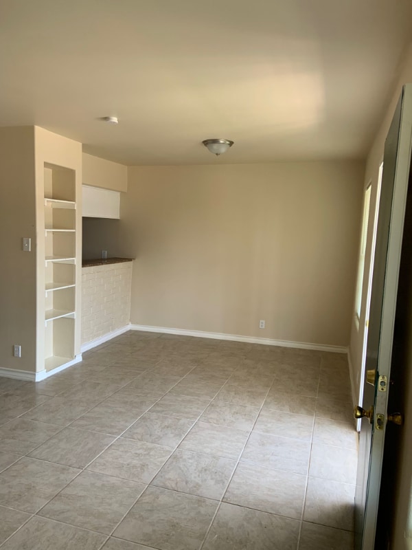 5909 Santa Maria in Laredo, TX - Building Photo - Building Photo