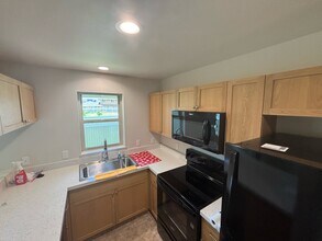 12 Kahoma Village Loop in Lahaina, HI - Building Photo - Building Photo