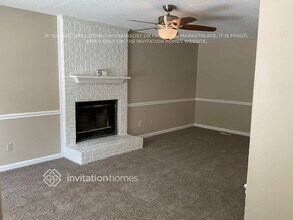 3620 Castlegate Dr in Raleigh, NC - Foto de edificio - Building Photo