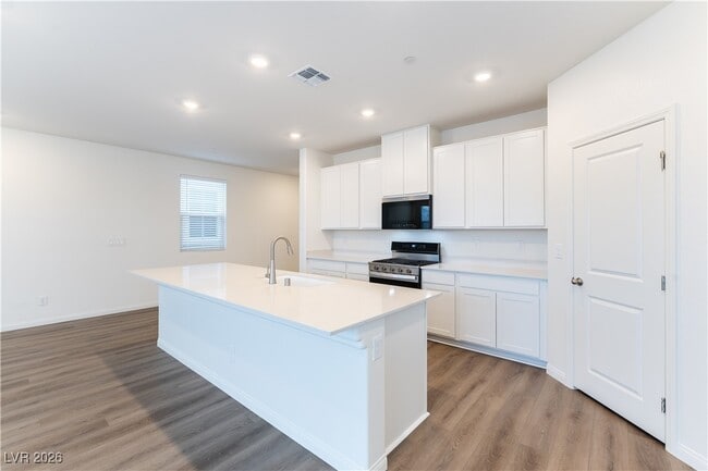 3587 Mascali Ave in Las Vegas, NV - Building Photo - Building Photo