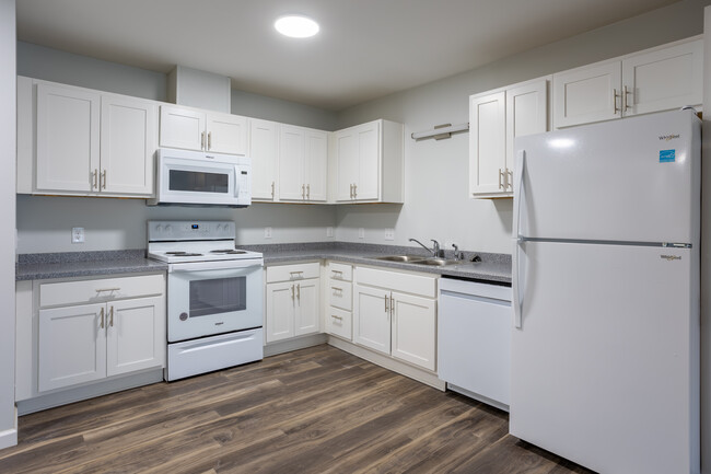 Cottage Bluff Apartments