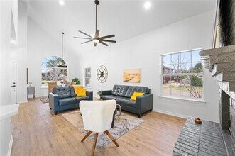 7022 Cottonwood Cir in Sachse, TX - Building Photo - Building Photo