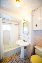 174 Pleasant St, Unit 3 in Cambridge, MA - Foto de edificio - Building Photo