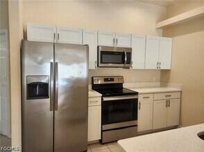 3315 SW 15th Pl in Cape Coral, FL - Building Photo - Building Photo