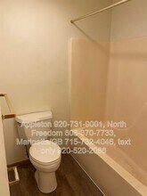 1209 Zajak Dr in Baraboo, WI - Building Photo - Building Photo