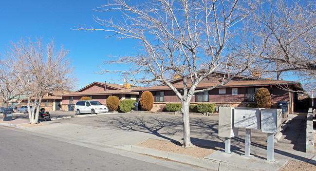 3604-3612 Tyson Pl NE in Albuquerque, NM - Foto de edificio - Building Photo