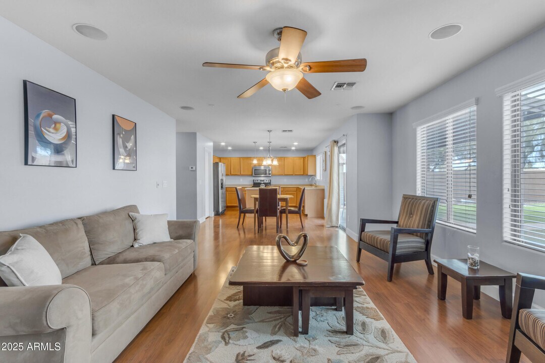 22348 N Braden Rd in Maricopa, AZ - Building Photo