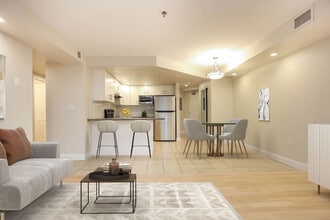 Arden Hollows in Winnipeg, MB - Foto de edificio - Building Photo