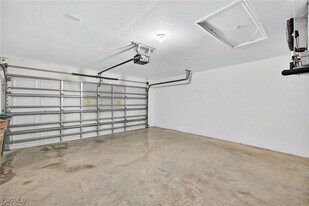 1826 NE 18th Ave in Cape Coral, FL - Building Photo