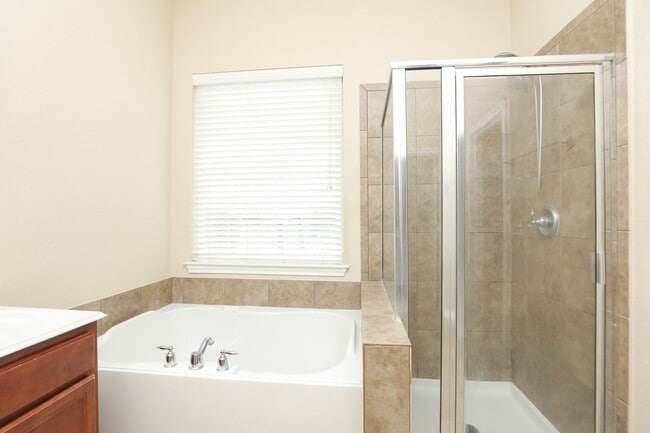 property at 11023 Heartland Grove Dr