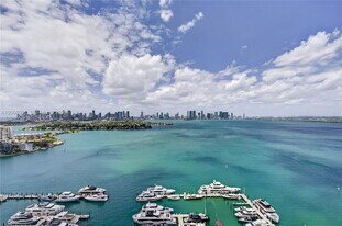 1900 Sunset Harbour Dr in Miami Beach, FL - Building Photo