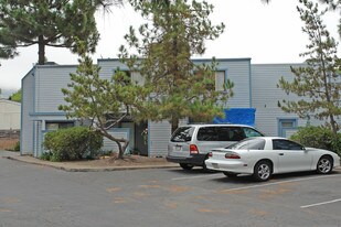 3380 Bullock Ln in San Luis Obispo, CA - Building Photo