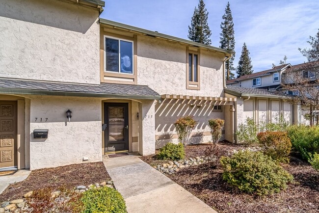 property at 715 W Fremont Ave