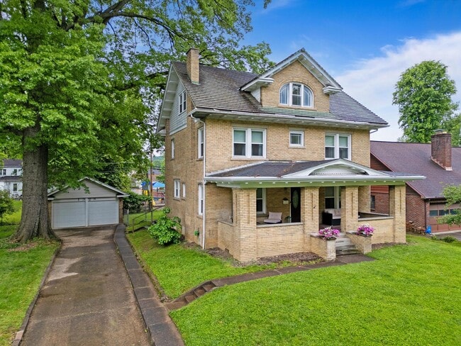 1328 Enslow Blvd in Huntington, WV - Building Photo - Building Photo