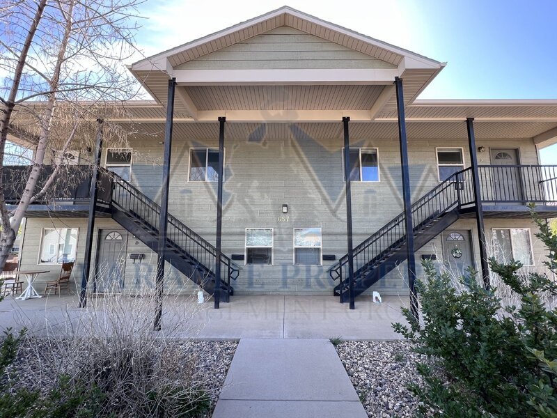 657 N 14th St in Laramie, WY - Building Photo