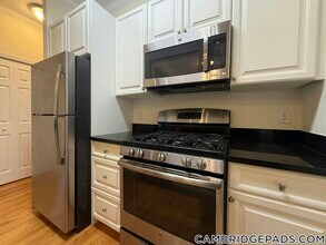 1 Langdon Square, Unit 6 in Cambridge, MA - Building Photo - Building Photo