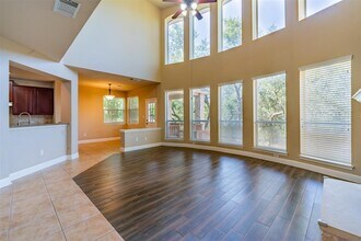 7908 Menler Dr in Austin, TX - Building Photo - Building Photo
