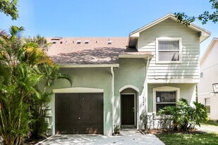 5109 Corvette Dr in Tampa, FL - Building Photo