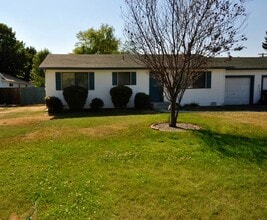 10371 N Hillview Dr in Hayden, ID - Building Photo - Building Photo