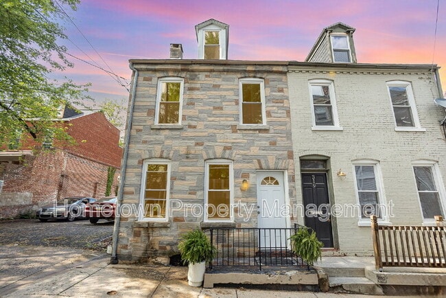 321 W Mifflin St in Lancaster, PA - Building Photo - Building Photo
