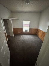 510 W Bilbo Ave in Orange, TX - Building Photo - Building Photo