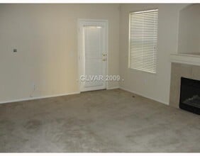 10550 ALEXANDER Rd in Las Vegas, NV - Building Photo - Building Photo