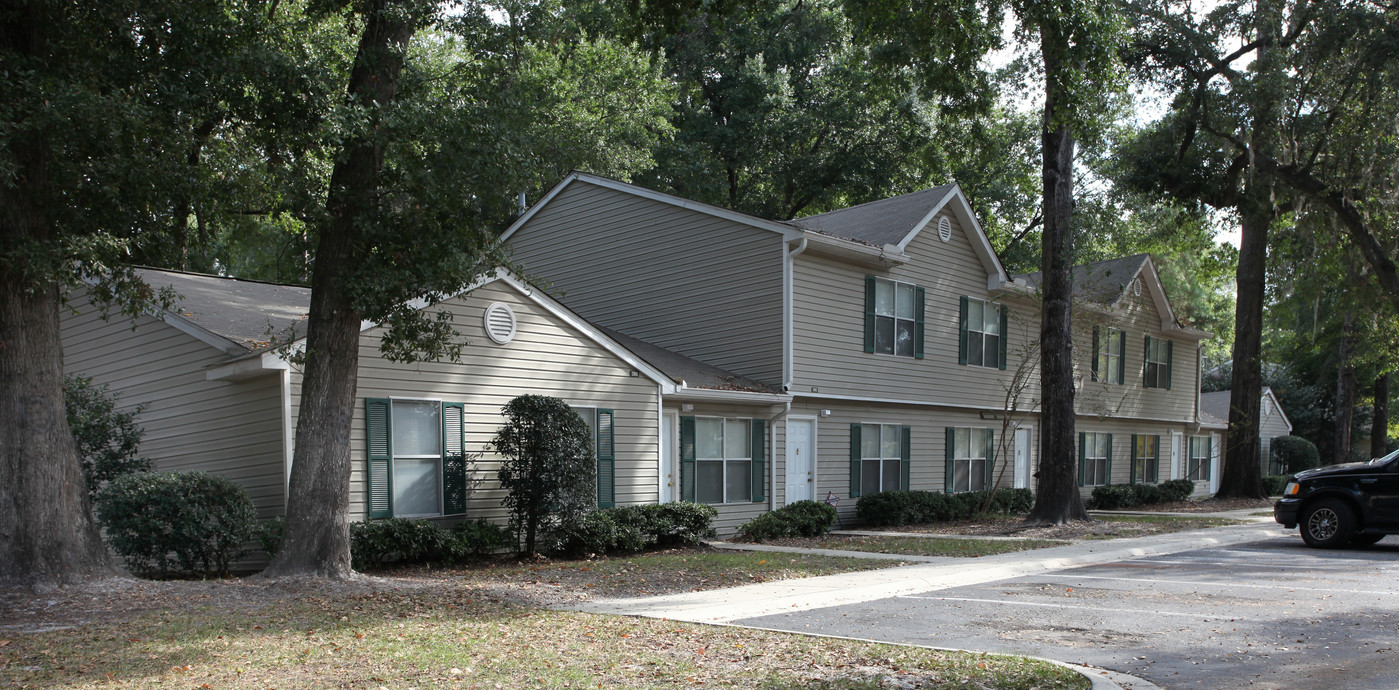 Hampton Ridge Apartments in Jacksonville, FL - Building Photo