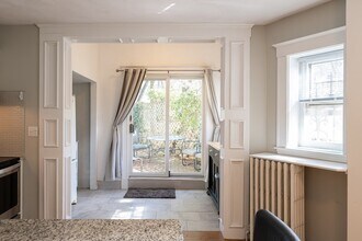 34 Thorndike St in Somerville, MA - Building Photo - Building Photo