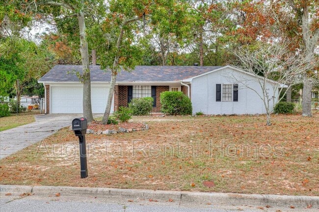 property at 3613 Spanish Trace Dr