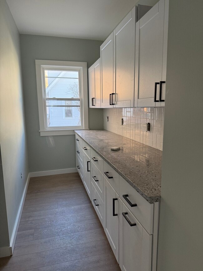 44 Ayers St in Barre, VT - Foto de edificio - Building Photo