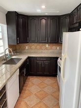 7550 SW 67th Ave in South Miami, FL - Foto de edificio - Building Photo