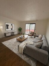 1306 W Michigan Ave, Unit 06 in Battle Creek, MI - Foto de edificio - Building Photo