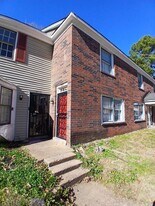 5193 Flowering Peach Dr in Memphis, TN - Building Photo