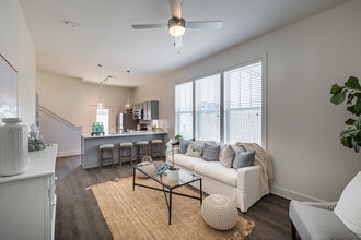 Cadia Nexton in Summerville, SC - Building Photo - Interior Photo