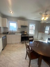 6 Stevens St in Peabody, MA - Foto de edificio - Building Photo