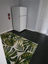 4461 Highridge St in Pittsburgh, PA - Building Photo - Building Photo