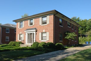 328 Duke Rd in Lexington, KY - Building Photo