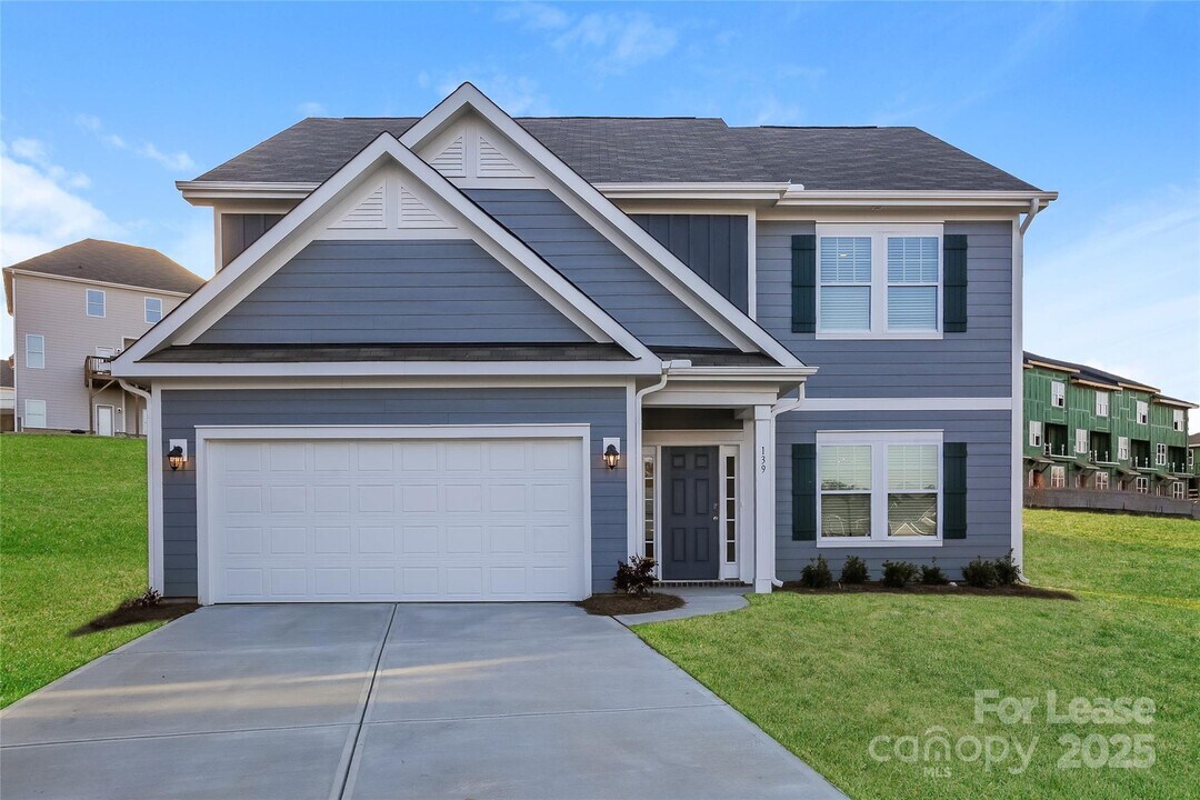 139 Queenshall Rd in Mooresville, NC - Building Photo