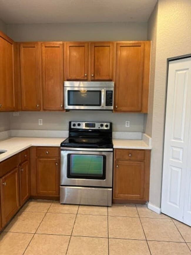 5012 Starblaze Dr in Greenacres, FL - Building Photo - Building Photo