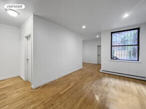 523 W 49th St in New York, NY - Building Photo - Building Photo