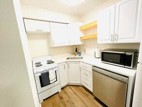 806 S Elm St in Little Rock, AR - Building Photo - Building Photo