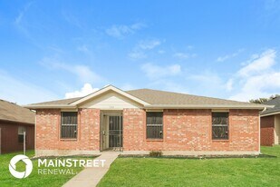 735 Panola Dr in Dallas, TX - Building Photo