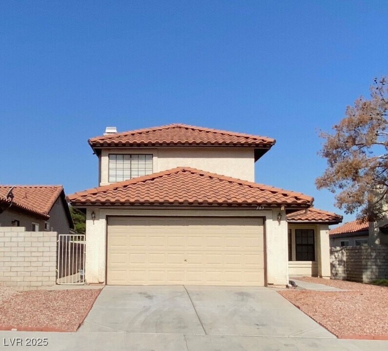 365 Keating St in Henderson, NV - Building Photo